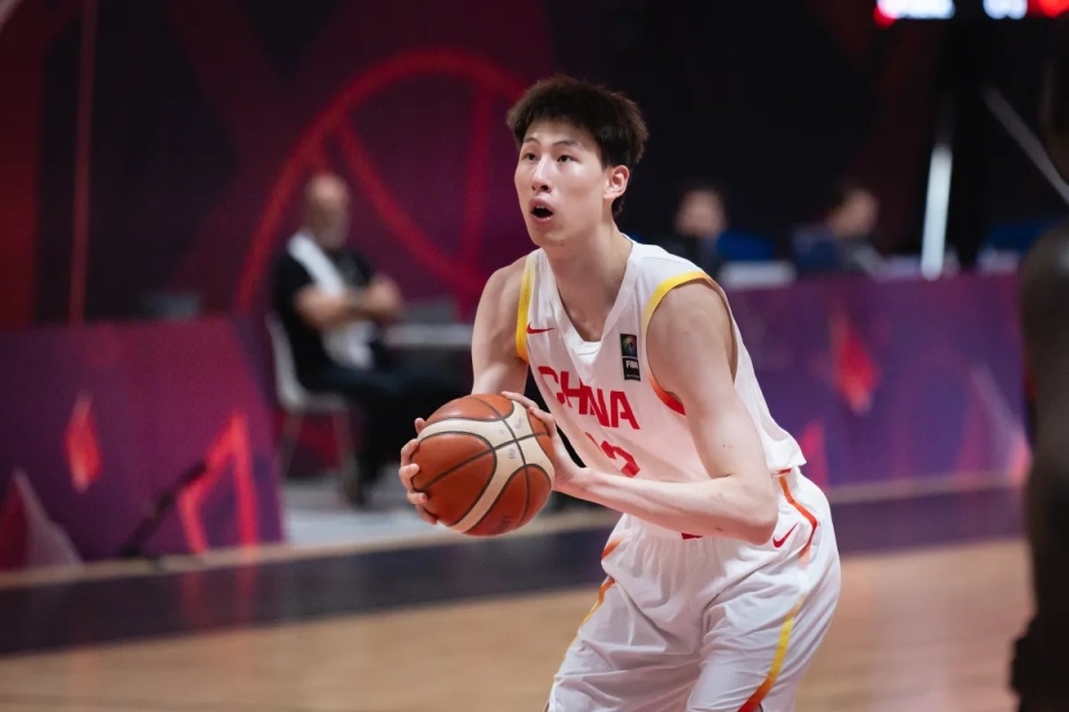 场均5盖帽，郇斯楠荣获U19男篮世界杯赛会盖帽王(19岁男篮世界杯)