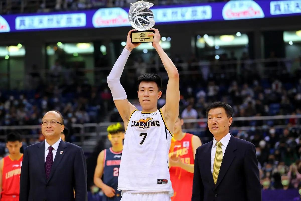 九游体育-正式退出，篮协发声，张镇麟官宣决定，原因曝光，已回辽(张镇麟手臂纹身是什么)