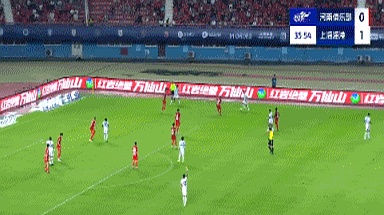 九游体育-中超-李新翔传射蒯纪闻助攻海港3-0英博(蒯纪闻踢中超了吗)